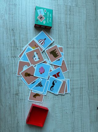 Juego de mesa Guess What! Pantomima y Sonidos
