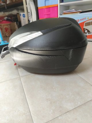 Baúl y soporte