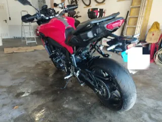 Yamaha Tracer 9 Roja