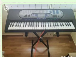 Piano Electrónico Casio CTK-571