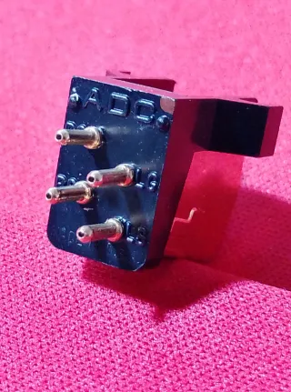 Cápsula Tocadiscos ADC XLM Serie 2 Improved