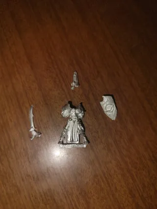 Campeón de Slaanesh Warhammer de plomo