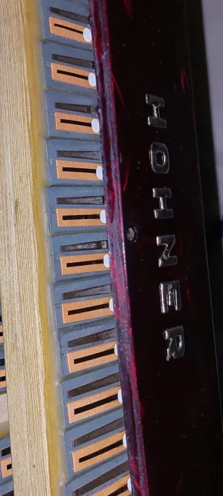 Acordeón Hohner Rojo