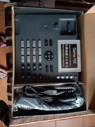 Teléfono de Oficina Gama 702 con Tarjeta SIM