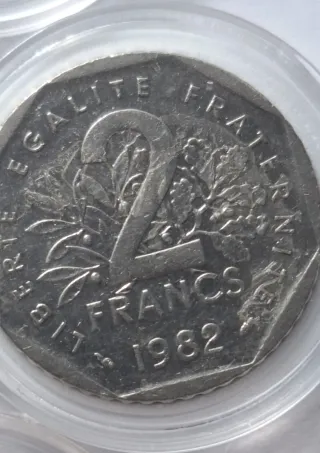 Lote monedas Francia y Suiza