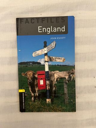 Oxford Bookworms Factfiles: England: Level 1: 4...