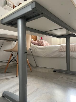 Mesa de estudio Ikea 120x80cm