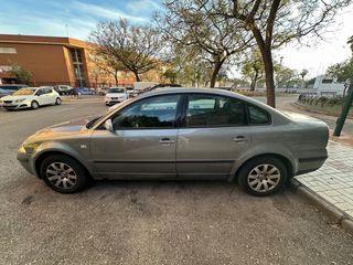 Volkswagen Passat 2003