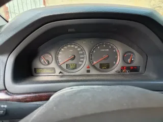 Volvo S80 2003