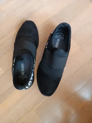 Zapatillas Fly Flot Talla 39 Negras.