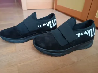 Zapatillas Fly Flot Talla 39 Negras.