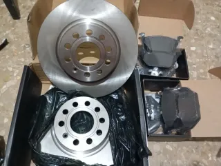 Discos y pastillas freno Seat Altea