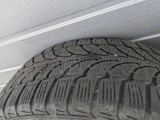 Llantas aluminio Toyota C-HR con neumáticos invier