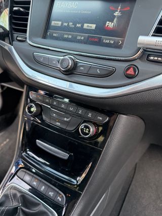 Opel Astra 2016