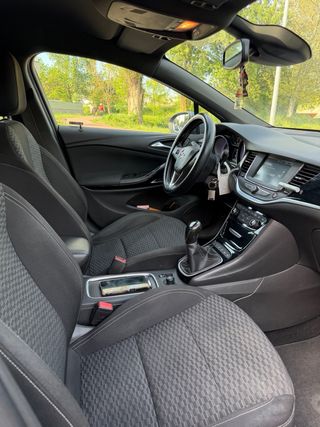Opel Astra 2016