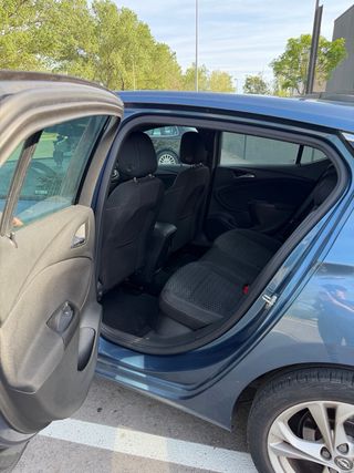 Opel Astra 2016