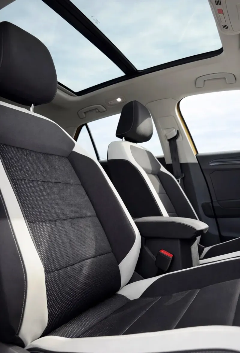 Volkswagen T-Roc 2018, foto 11