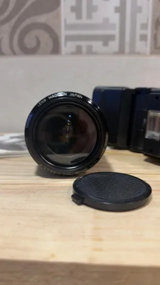 Canon EOS 600 + Objetivo 28-70mm + Flash