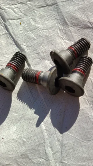 Bulloni freno Yamaha MT07 MT09 R6 FZ6 Tracer Tener