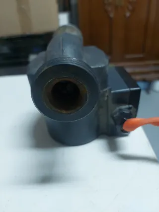 Bomba circulación Grundfos UPS 25-40 180