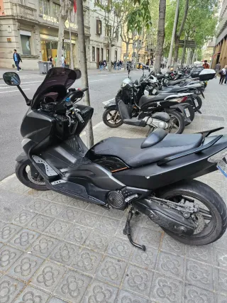 Yamaha TMAX 2010 Negra