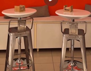 Mesa y 2 Sillas Comedor