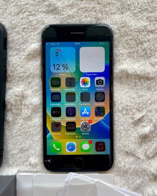 iPhone 8 64GB Space Gray Batería 80%