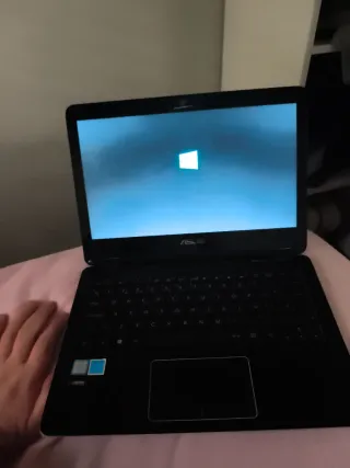 Portátil Asus TP301U Negro/Plateado.