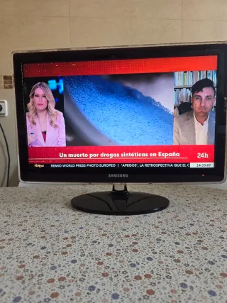 Samsung P2270HD Monitor TV LCD Negro