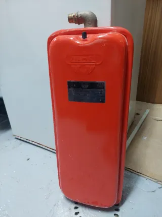 Vaso Expansión Caldera Zilmet Naranja