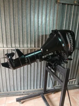 Motor fueraborda Mercury