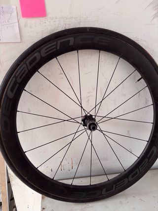 Ruedas Decadence Tubular Disco