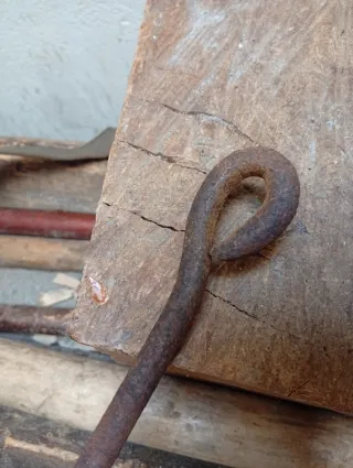 Rebañadera de forja antigua