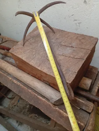 Rebañadera de forja antigua