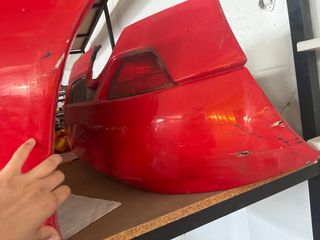 Parachoques delantero Ford Fiesta Rojo