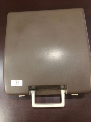 Máquina de escribir Royal 201