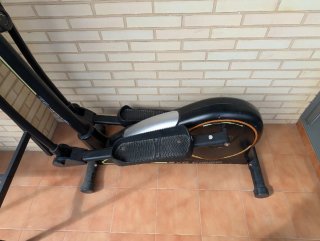 Bicicleta Elíptica BH Tecnovita EVO C1000