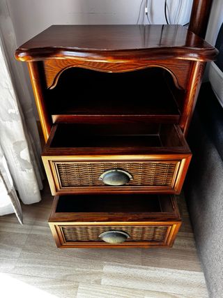 Cabecero madera y metal + 2 mesitas