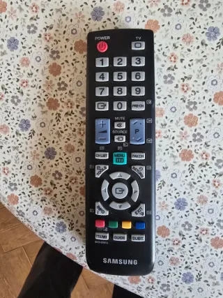 Samsung LE32B350 TV LCD 32