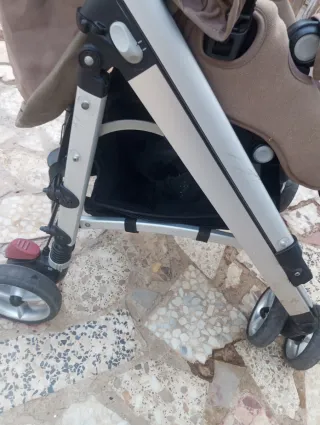 Carrito de bebé completo: capazo, silla y maxicosi