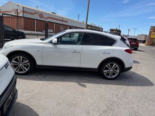 Infiniti EX30 2013