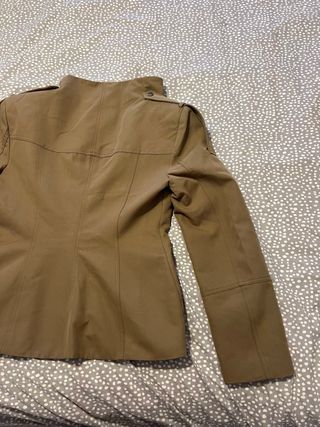 Blazer Zara trabillas caqui