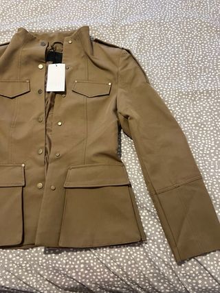 Blazer Zara trabillas caqui