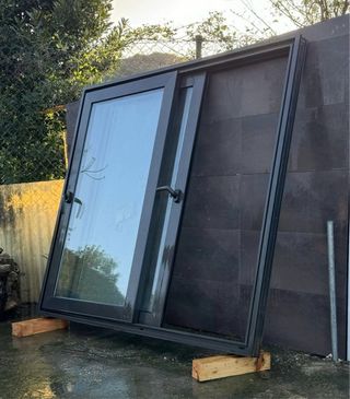 Ventanal de dos hojas