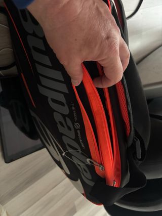 Paletero Bullpadel Tour Negro Naranja