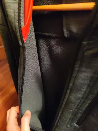 Sudadera Adidas Negra con Capucha