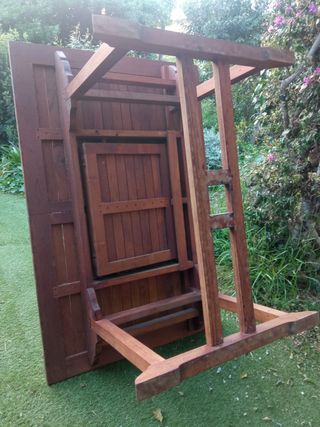 Conjunto 2 sillas plegables + mesa de madera