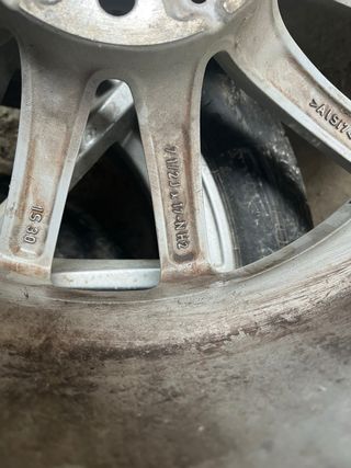Llantas BMW 225/50R17 con neumáticos