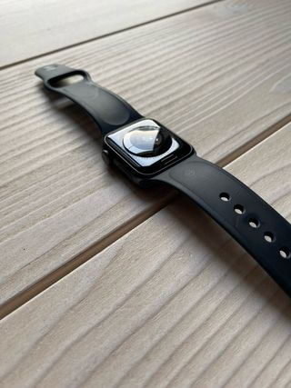 Apple Watch Series 5 40mm Space Gray