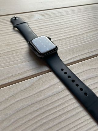 Apple Watch Series 5 40mm Space Gray